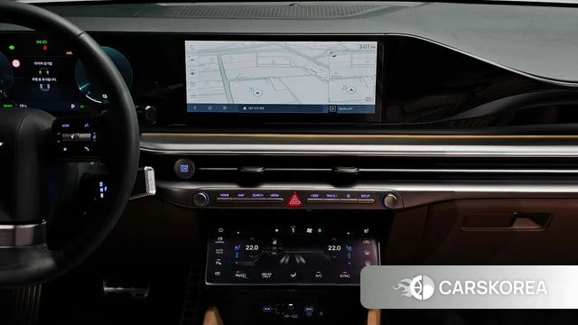 Hyundai Grandeur Hybrid (GN7) 2023 Белый из Кореи, фото 5