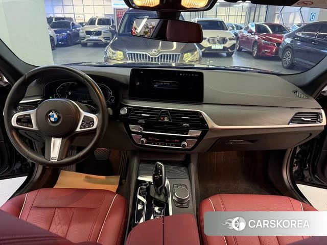 BMW 5 series PHEV 2021 Черный из Китая, фото 5