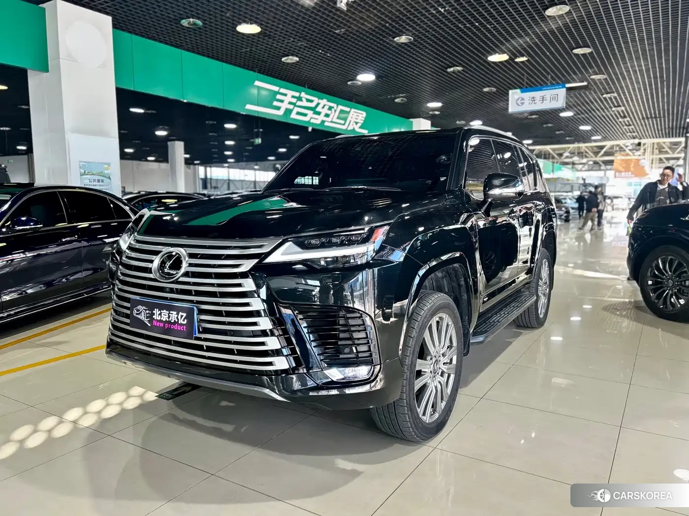 Lexus LX 2026 Черный из Китая, фото 5