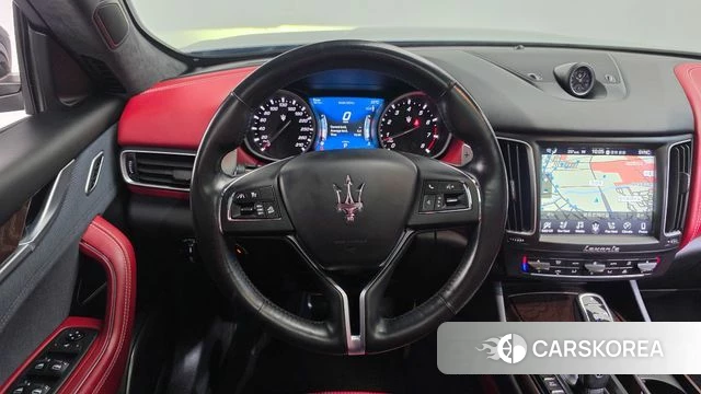Maserati Levante 2020 Черный из Кореи, фото 5