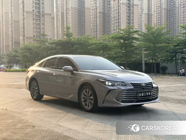 Toyota Avalon 2021 Серебристо-серый из Китая, фото 5