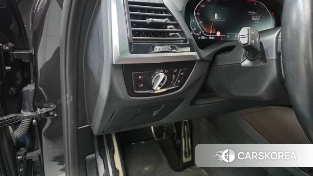 BMW X4 (G02) 2021 Серый из Кореи, фото 5