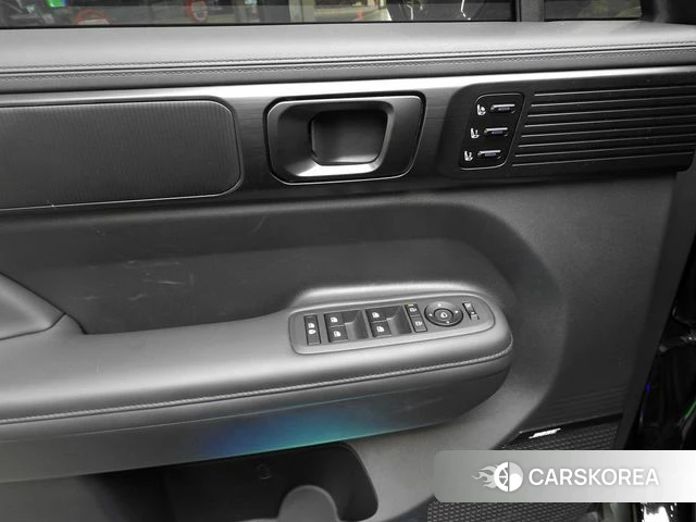 Hyundai Santa Fe (MX5) 2025 Черный из Кореи, фото 5