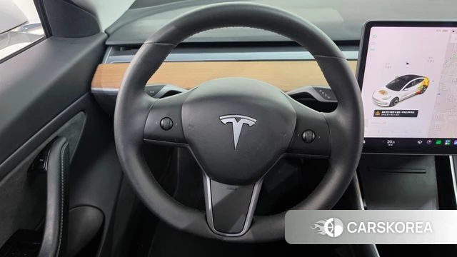 Tesla Model 3 2020 Белый из Кореи, фото 5