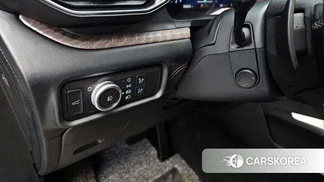 Ford Explorer 6th Generation 2021 Черный из Кореи, фото 5