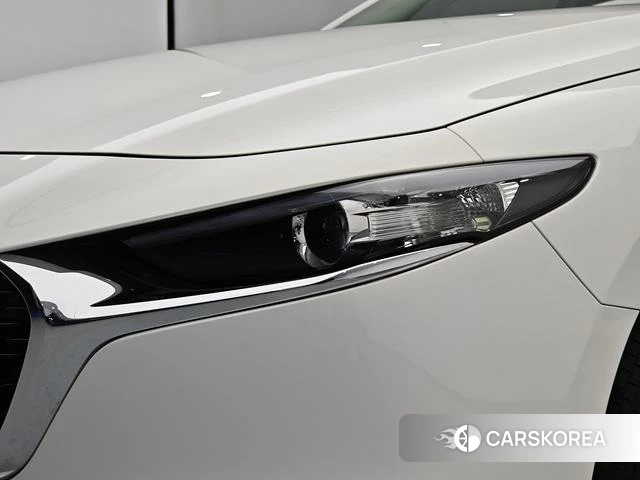 Mazda 3 2024 Белый из Китая, фото 5