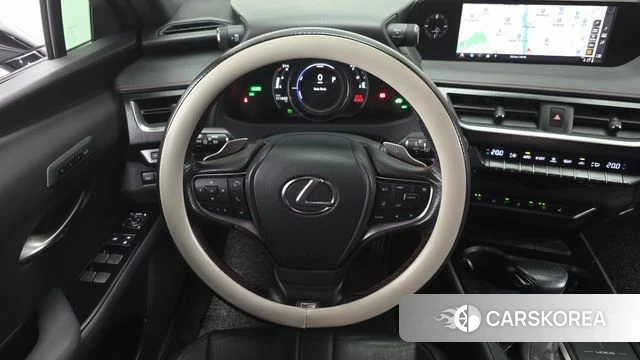 Lexus UX250h 2021 Серебристо-серый из Кореи, фото 5