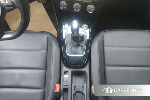 Volkswagen T-Roc 2020 Желтый из Китая, фото 5