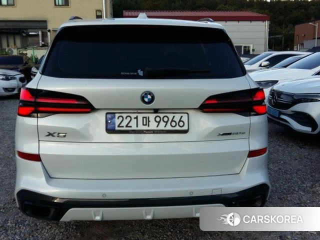 BMW X5 (G05) 2024 Белый из Кореи, фото 5