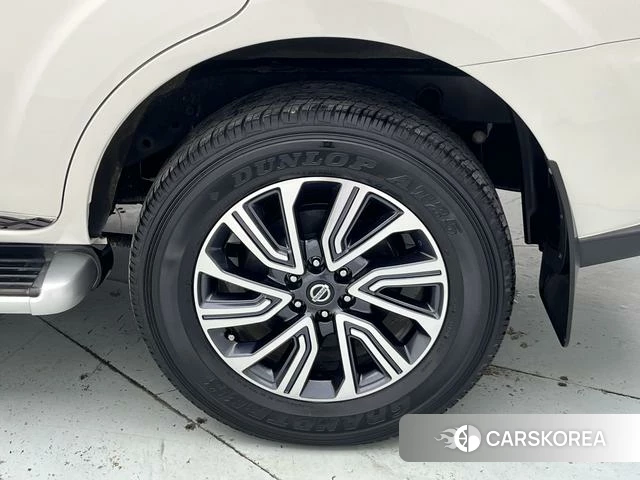 Nissan Terra 2022 Белый из Китая, фото 5