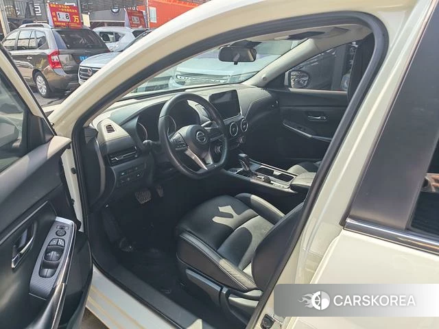 Nissan Sylphy 2022 Белый из Китая, фото 5