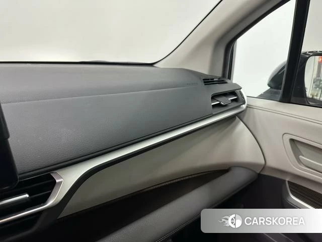 Toyota Granvia 2024 Черный из Китая, фото 5