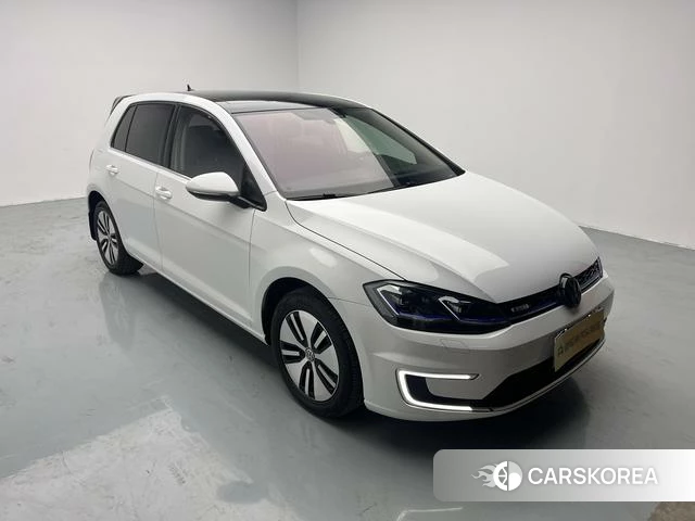 Volkswagen Golf 2020 Белый из Китая, фото 5