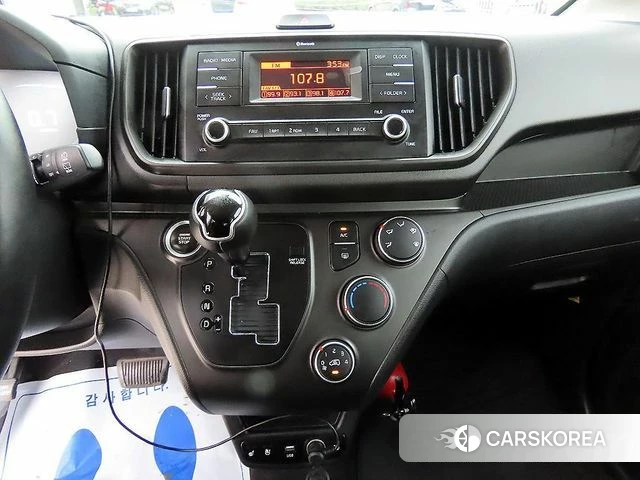 Kia The New Kia Ray 2023 Белый из Кореи, фото 5