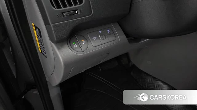 Hyundai The New Grand Starex 2020 Серебристо-серый из Кореи, фото 5
