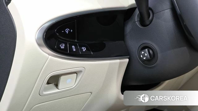 Genesis GV70 2024 Белый из Кореи, фото 5