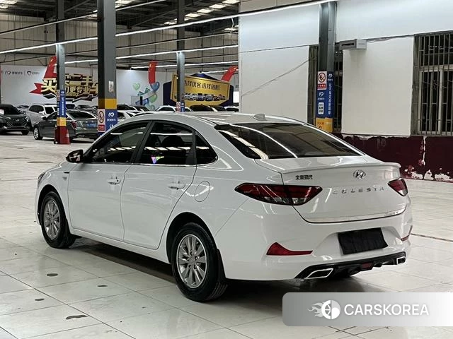 Hyundai Celesta 2021 Белый из Китая, фото 5