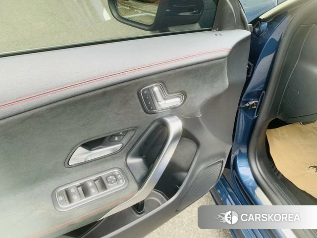Mercedes-Benz CLA 2020 Синий из Китая, фото 5