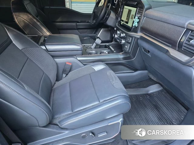 Ford F150 2022 Серебристо-серый из Кореи, фото 5