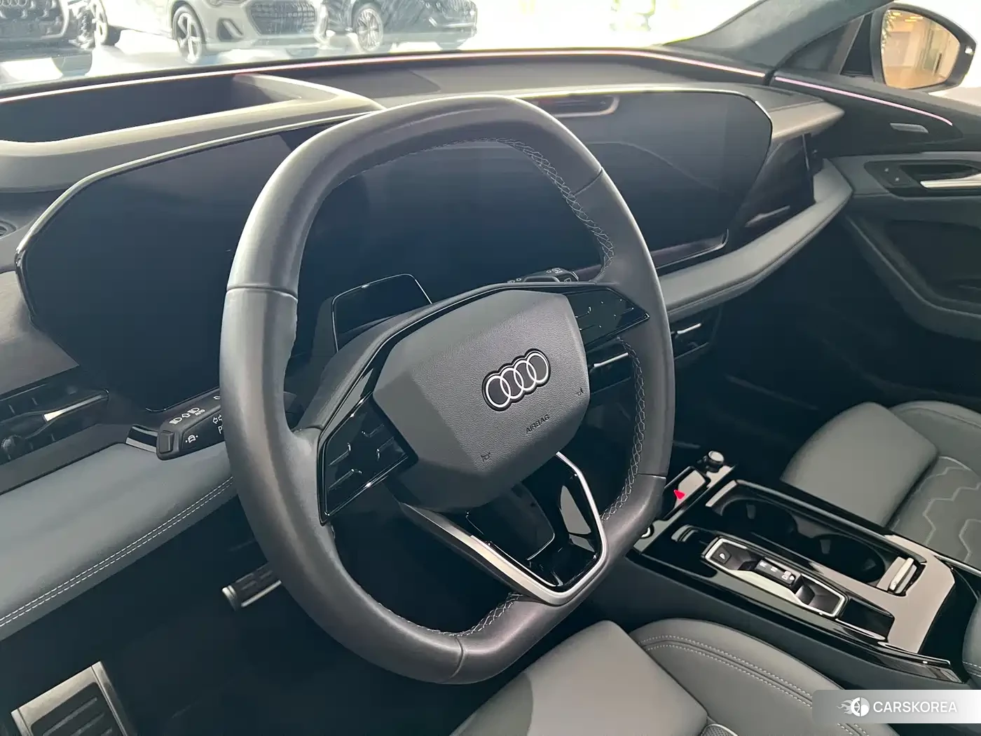 Audi Q6L 2025 Silver/gray из Китая, фото 5