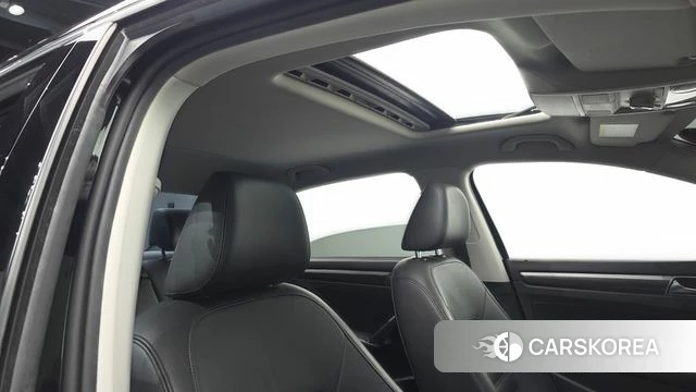Volkswagen The New Passat 2018 Черный из Кореи, фото 5