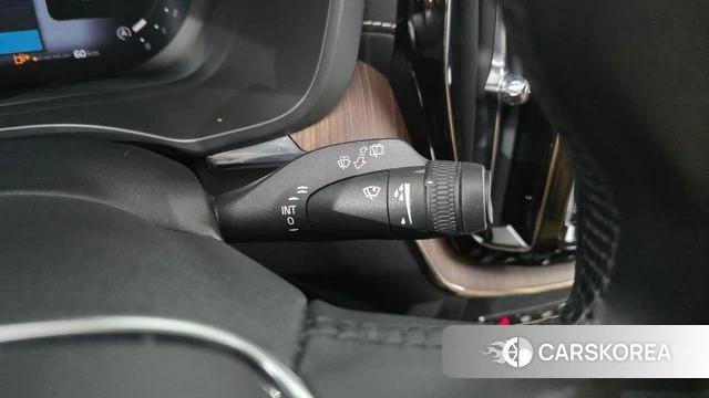 Volvo XC60 second Generation 2022 Белый из Кореи, фото 5