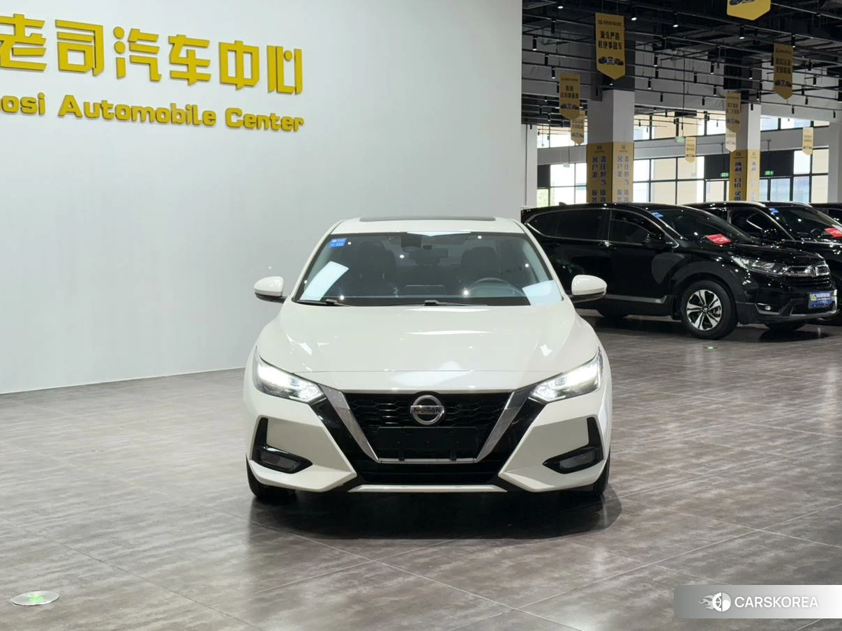 Nissan Sylphy 2021 Белый из Китая, фото 5