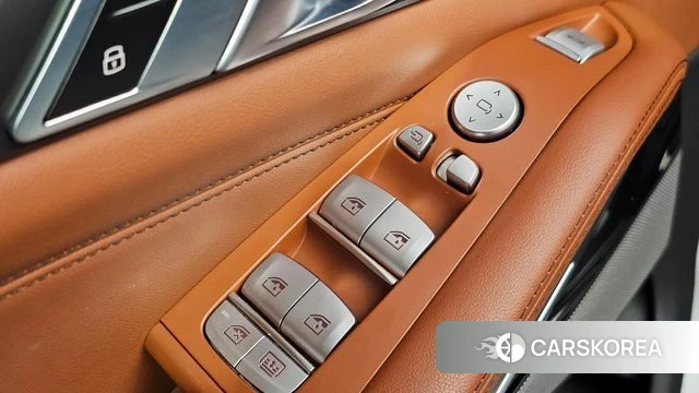 BMW X7 (G07) 2024 Белый из Кореи, фото 5