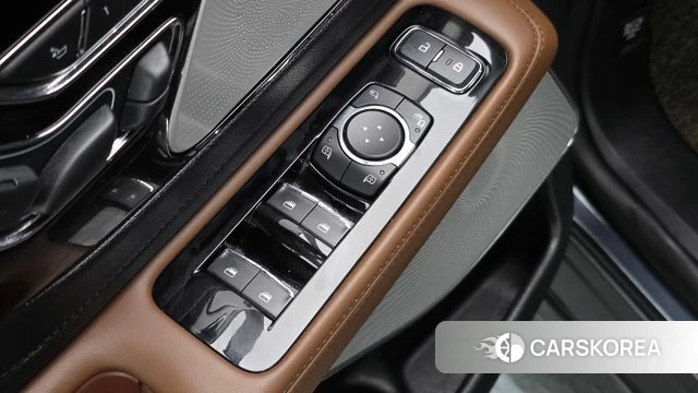 Lincoln Aviator 2nd generation 2022 Серый из Кореи, фото 5