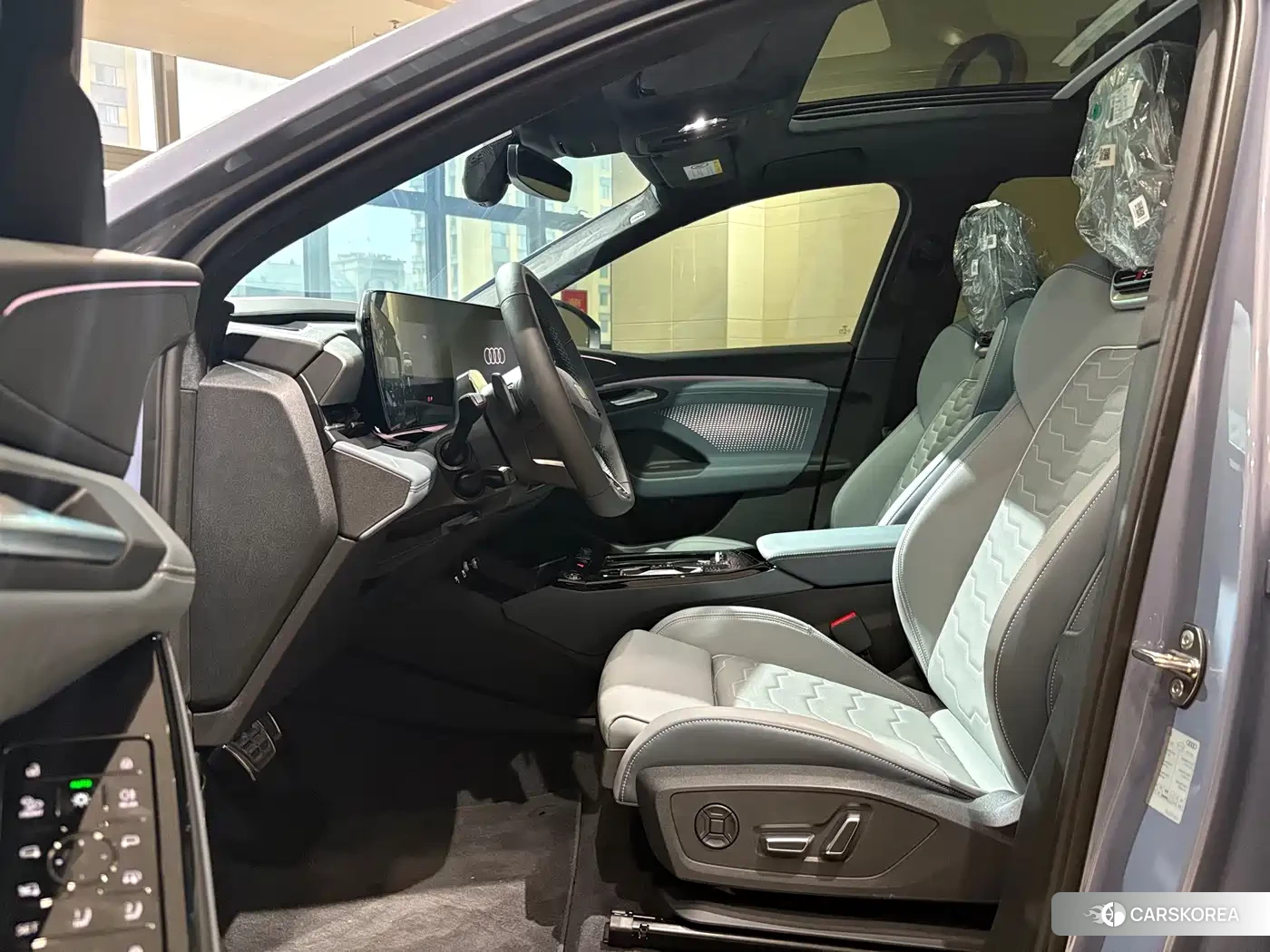 Audi Q6L 2026 Синий из Китая, фото 5