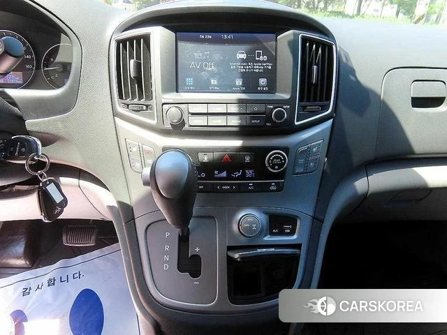 Hyundai The New Grand Starex 2020 Серебристо-серый из Кореи, фото 5