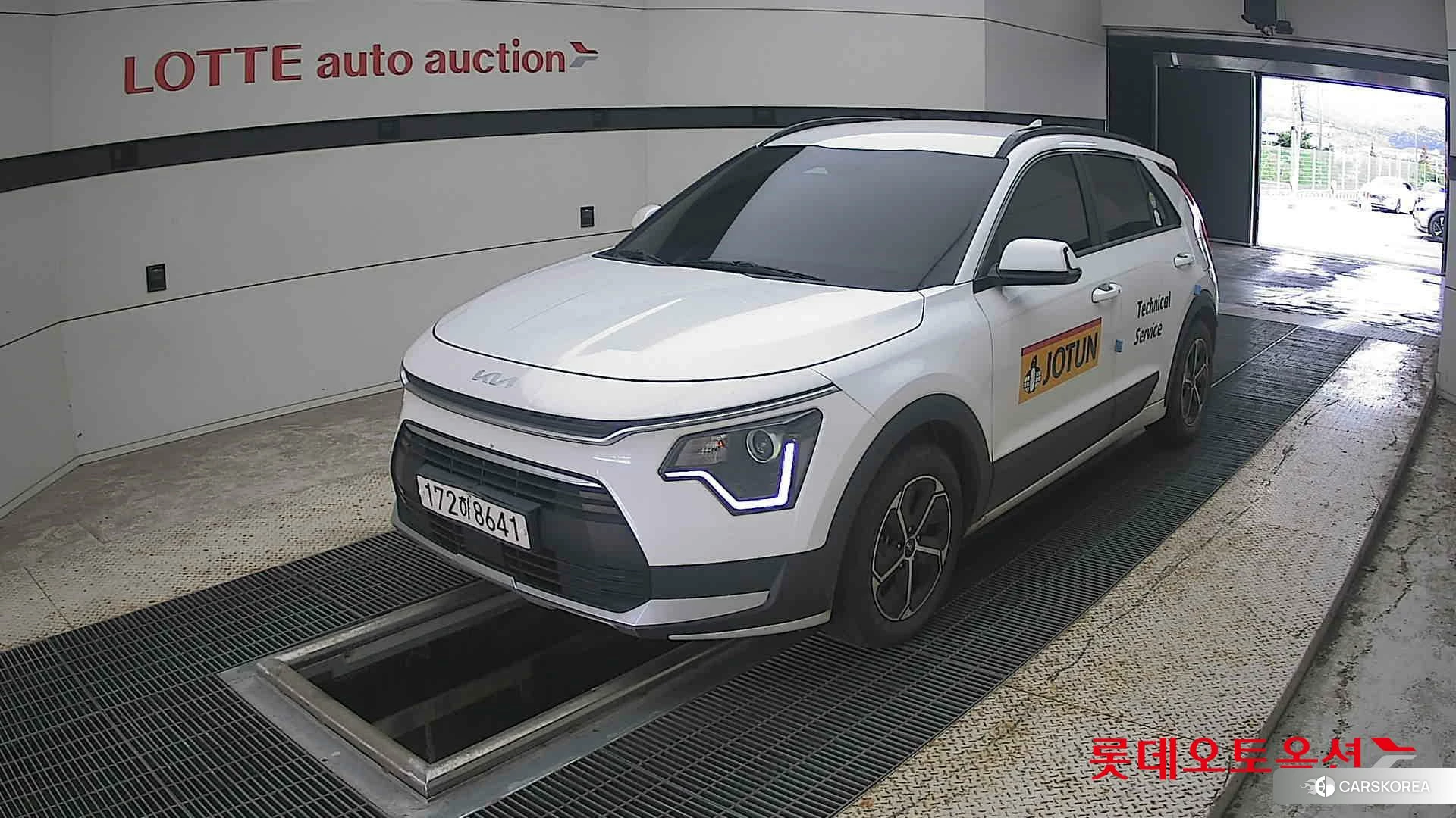 Kia Niro Hybrid 2024 Snow White Pearl (optional) из Кореи, фото 5