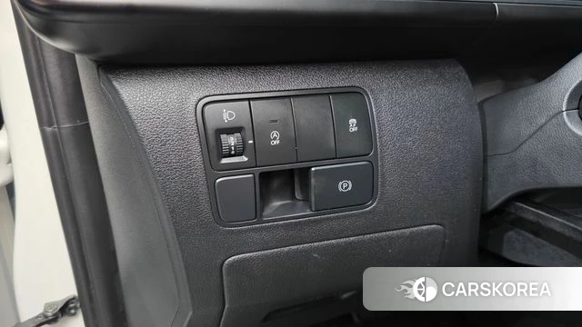 Hyundai Staria 2024 Белый из Кореи, фото 5
