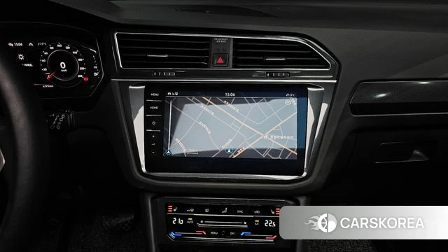 Volkswagen Tiguan second Generation 2021 Черный из Кореи, фото 5