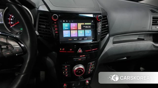 Ssangyong Tivoli Air 2018 Белый из Кореи, фото 5