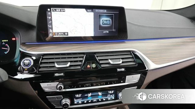 BMW 5 Series (G30) 2019 Черный из Кореи, фото 5