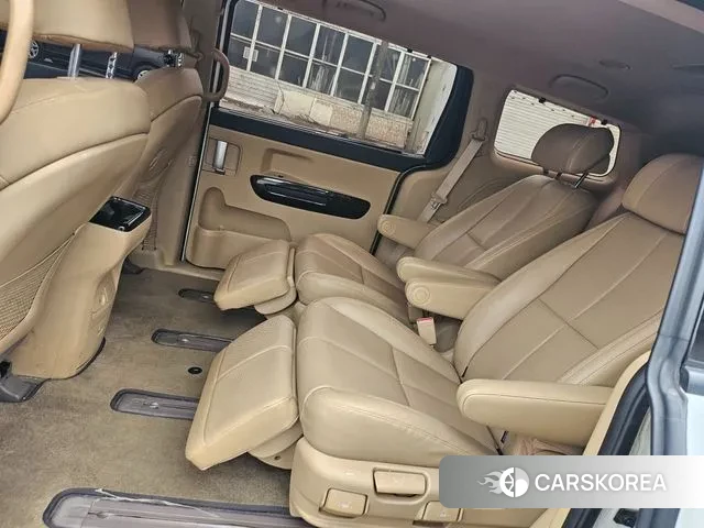 Kia The New Carnival 2018 Белый из Кореи, фото 5