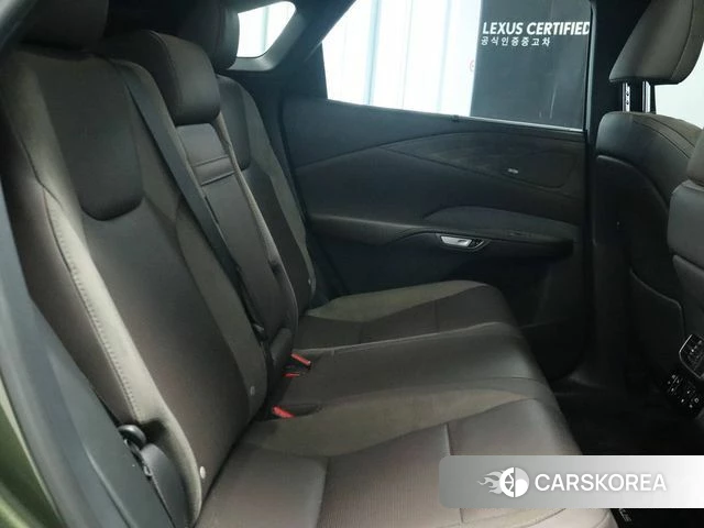 Lexus RX350h 5th generation 2025 Светло-зеленый из Кореи, фото 5