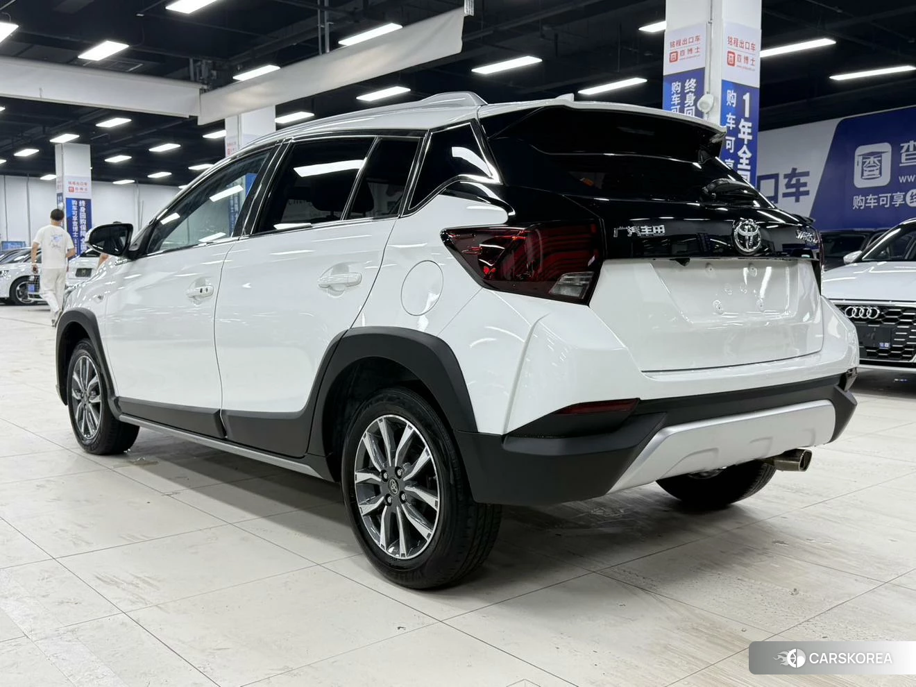 Toyota Yaris L 2021 Белый из Китая, фото 5