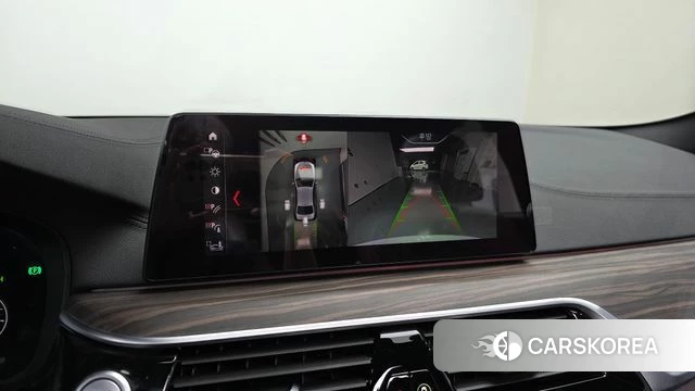 BMW 5 Series (G30) 2019 Белый из Кореи, фото 5