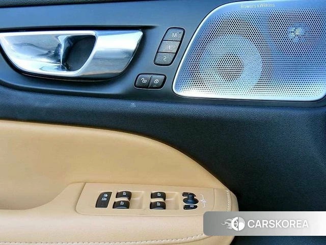 Volvo S60 3rd generation 2021 Серебряный из Кореи, фото 5