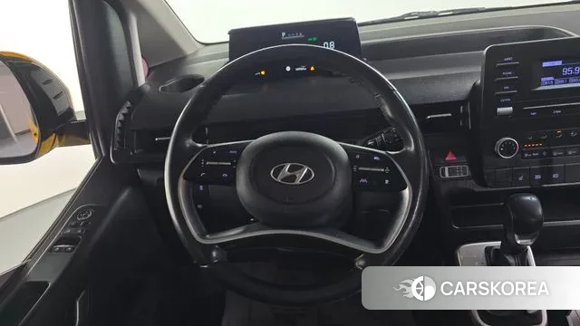 Hyundai Staria 2021 Желтый из Кореи, фото 5
