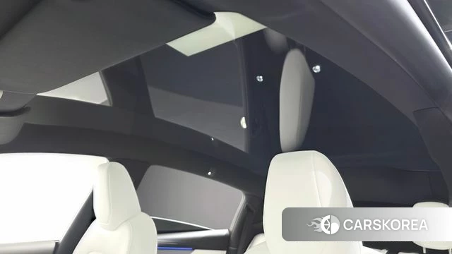 Tesla Model Y 2026 Белый из Кореи, фото 5
