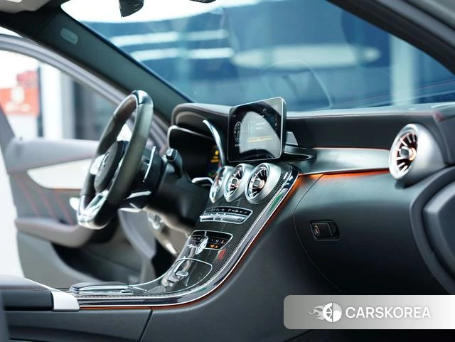 Mercedes-Benz AMG C-Class 2021 Темно-серый из Китая, фото 5
