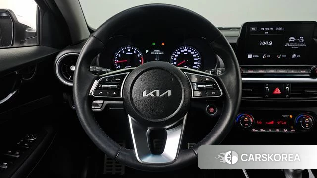 Kia The New K3 2nd generation 2022 Белый из Кореи, фото 5