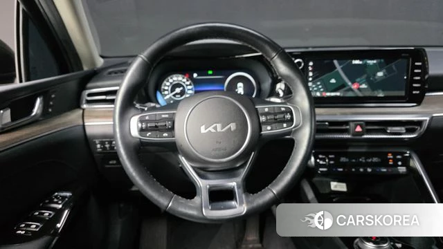 Kia K5 3rd generation 2023 Черный из Кореи, фото 5