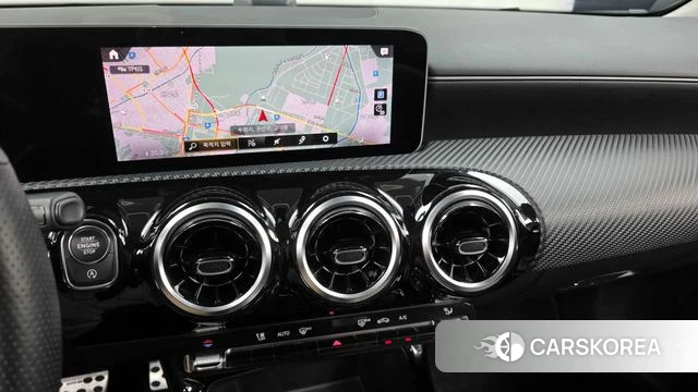 Mercedes-Benz A-Class W177 2019 Белый из Кореи, фото 5
