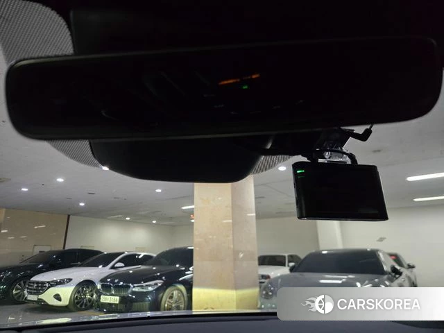 Toyota Crown Crossover 2026 Белый из Кореи, фото 5