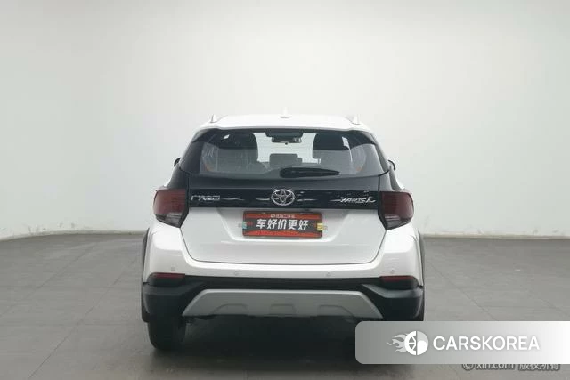 Toyota Yaris L 2021 Белый из Китая, фото 5