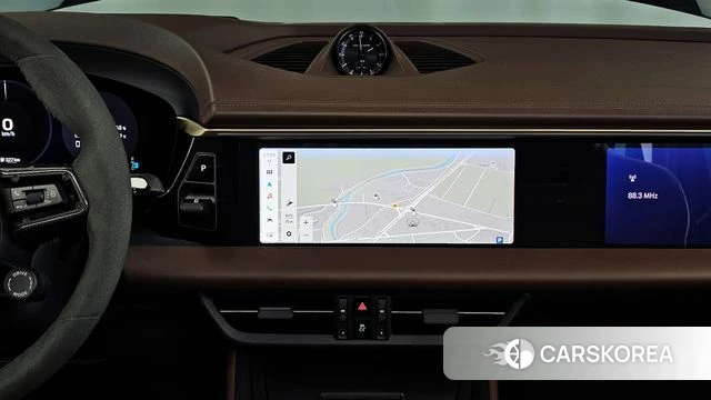 Porsche Makan EV 2025 Черный из Кореи, фото 5